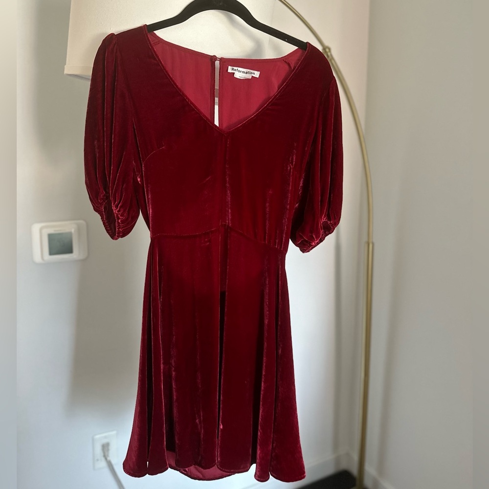Reformation Peri Dress
